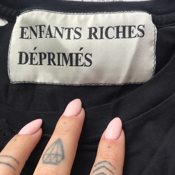 Tshirt, medium, enfants riches déprimés - Picture 2 of 3